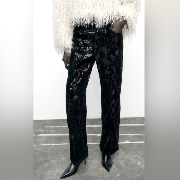 Zara Pants - Zara Sequin Elegant Black Velvet Trousers NWT Size 28 US 6❣️